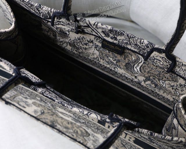 Dior女包 迪奧Book Tote老虎大號托特包 Dior刺繡購物袋  dfk1598